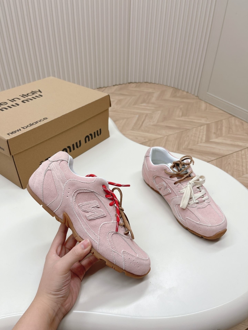 Miu Miu Casual Shoes